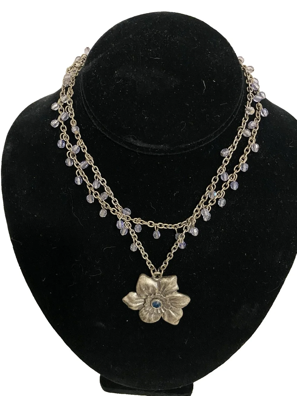 Vtg Costume Jewelry 18 in Flower Pendant Necklace Blue Jewel Cottage Core